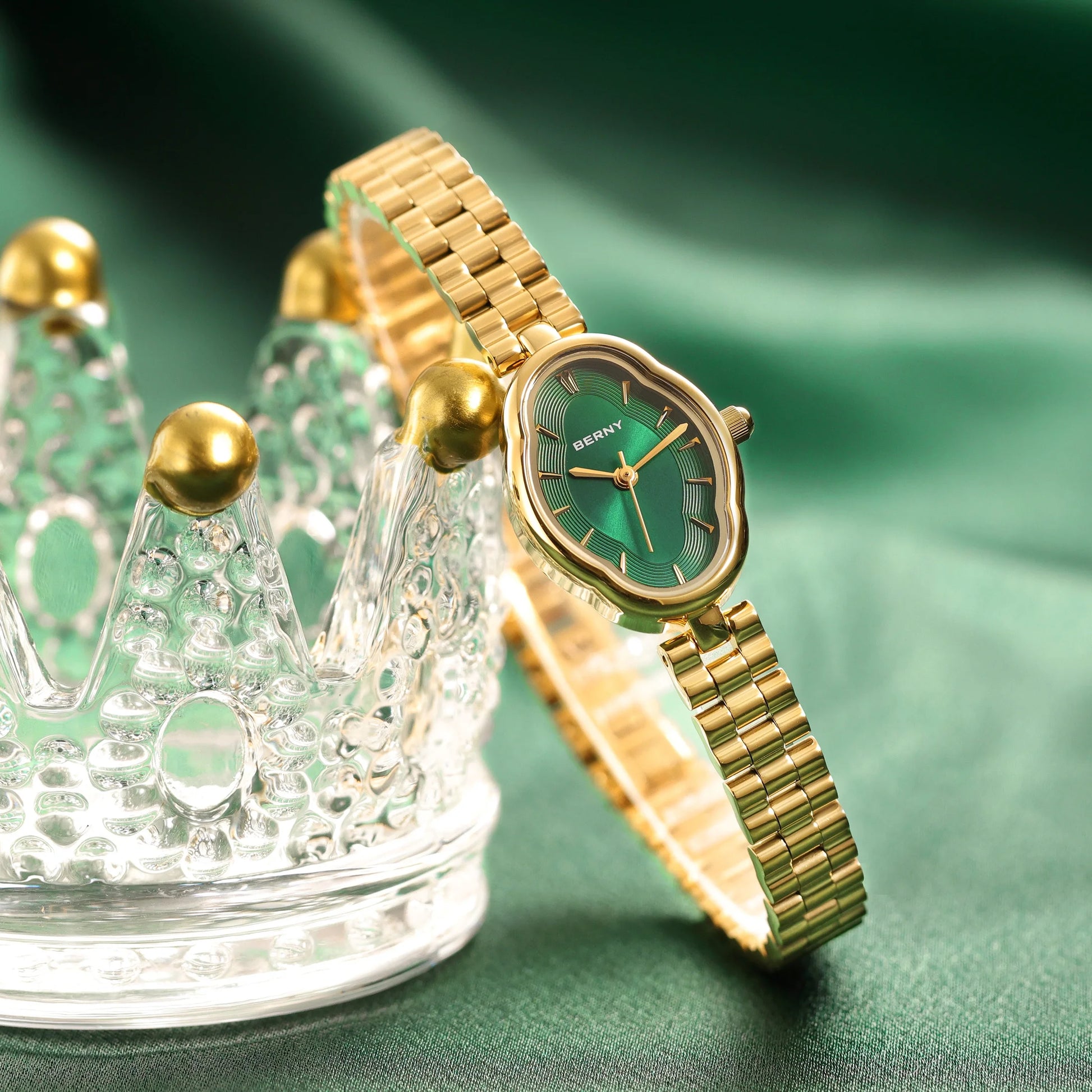Small Gold Watches for Women, Dainty Luxury Irregular Oval Dial, Stainless Steel Bracelet Watch, Adjustment Tool Included, Waterproof, Minimalist Ladies Analog Quartz Wrist Watch (Green)